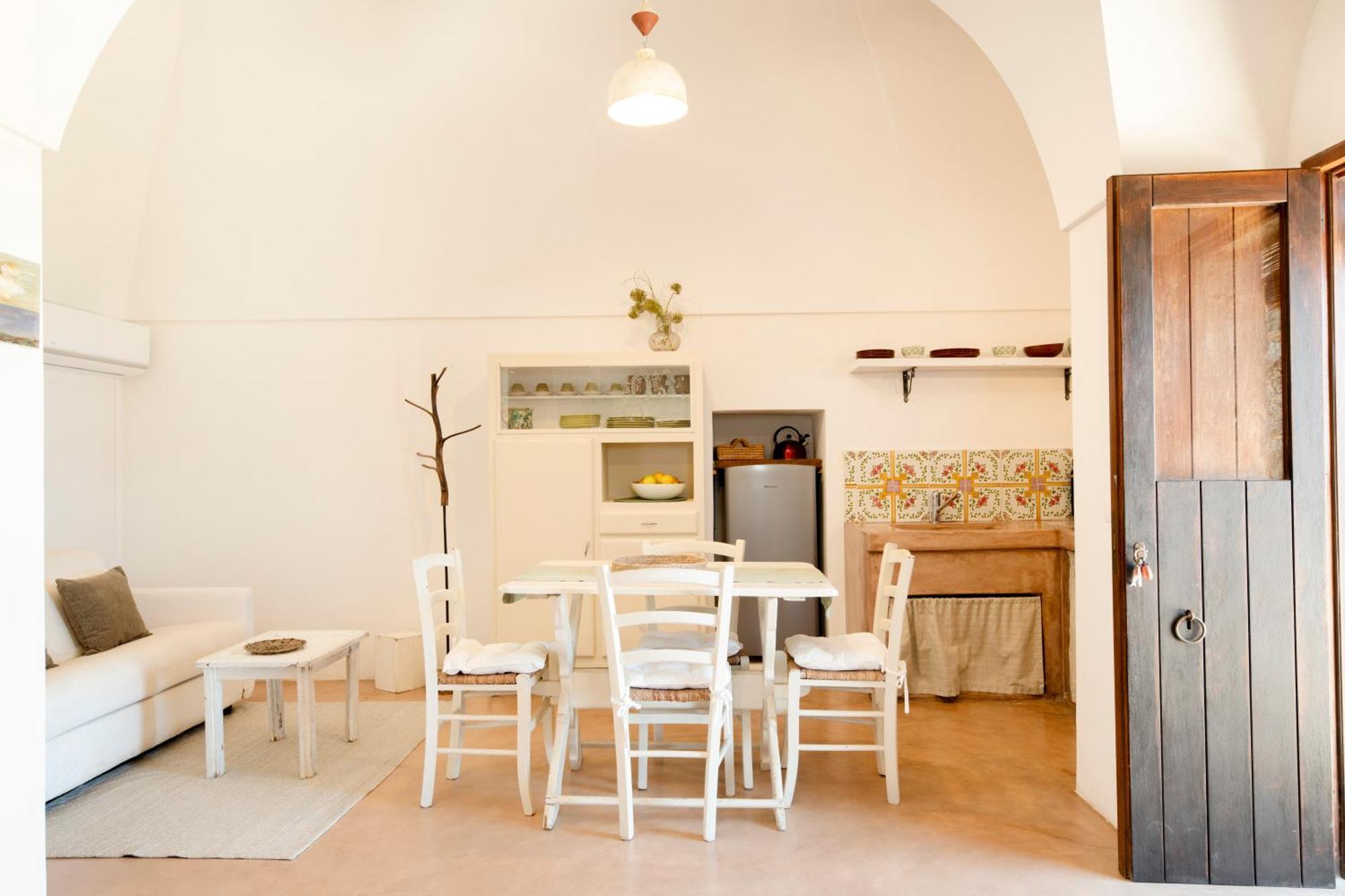 Kuddia Attalora Villa Scauri  Екстериор снимка