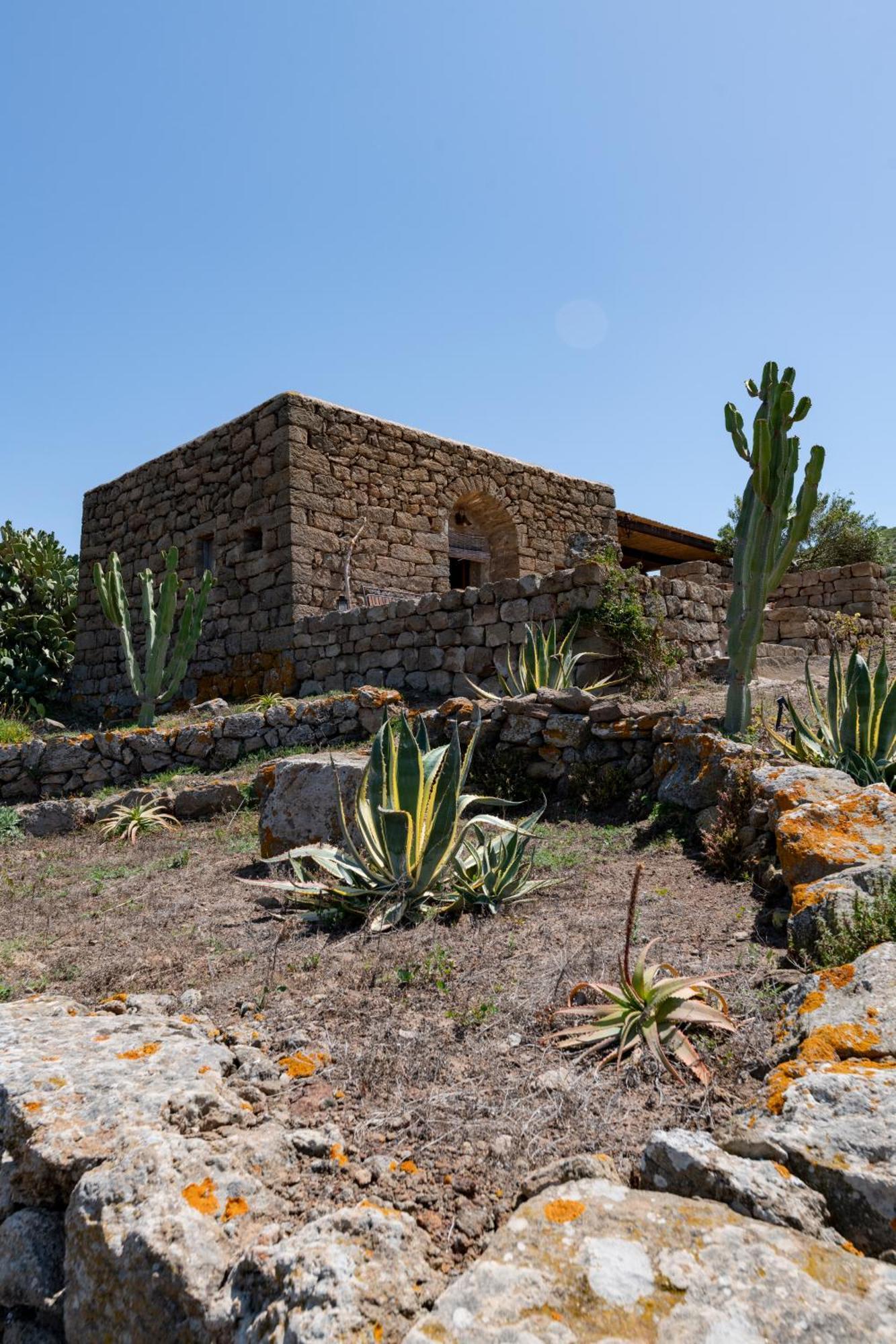 Kuddia Attalora Villa Scauri  Екстериор снимка